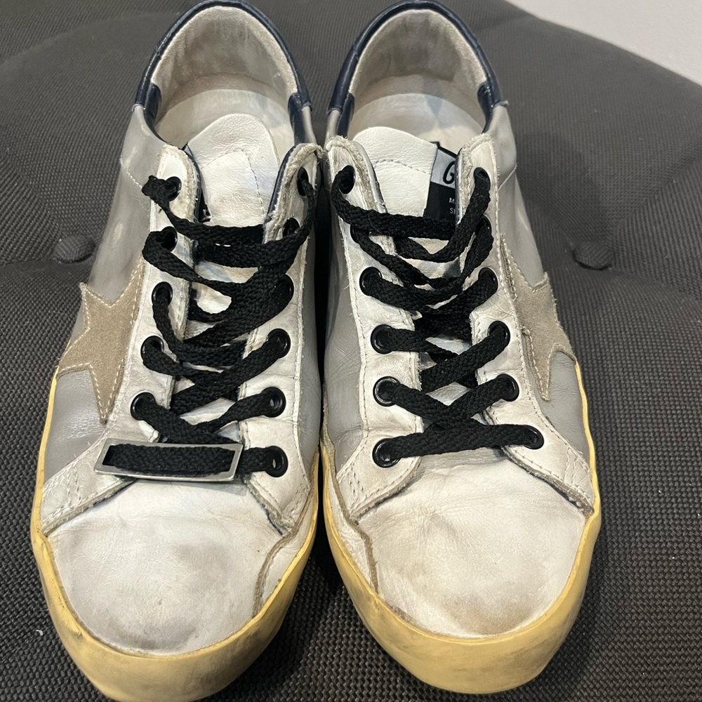 Golden Goose Superstar Women’s Sneakers - Picture 2 of 7
